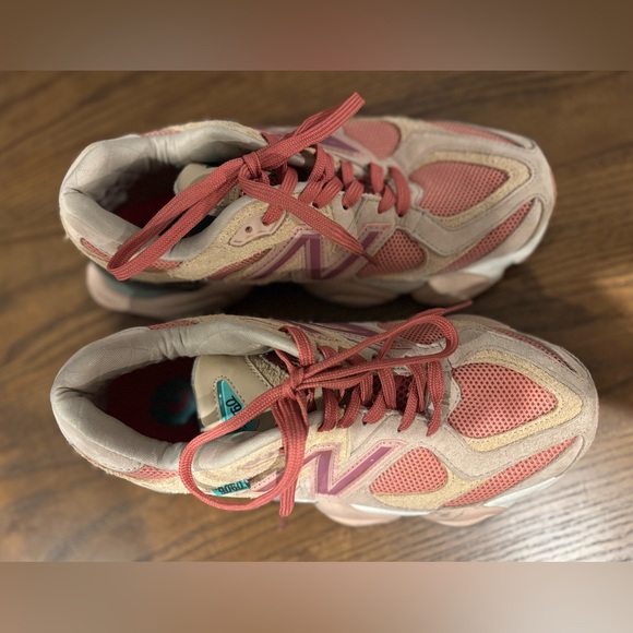 New Balance 9060 • Joe Freshgoods • Inside Voices • Penny Cookie Pink • 8.5 / 7 - Picture 9 of 16